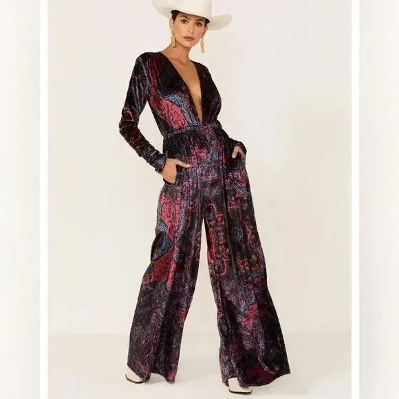 Free People Giselle Velvet Billowy Leg Jumpsuit Long Sleeve Deep V Neck Womens M - Picture 2 of 16